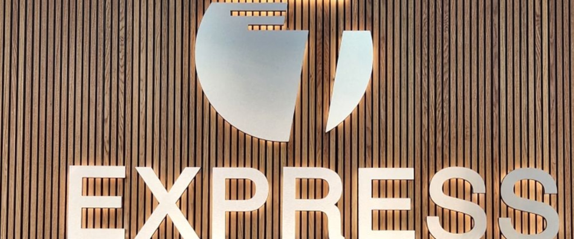 Understanding the Limitations and Capabilities of Different Types of Signs for Outdoor Sign Makers in Orange County