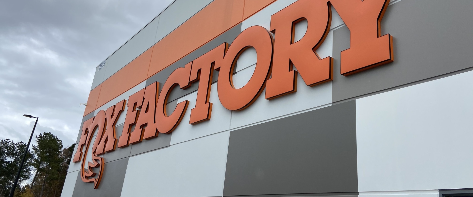 Effective font choices for outdoor signs: A guide to designing custom signs in Orange County