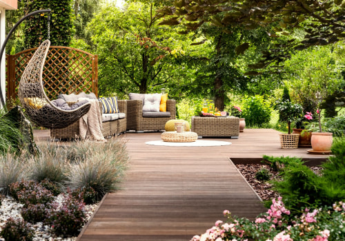 Creating Eye-catching Layouts for Outdoor Signs